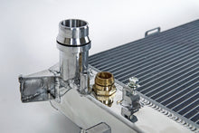 Load image into Gallery viewer, Photo - Close Up