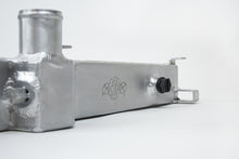 Load image into Gallery viewer, Photo - Close Up