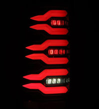 Load image into Gallery viewer, User 4