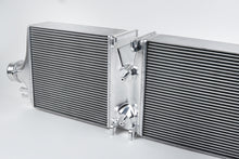 Load image into Gallery viewer, Photo - Close Up