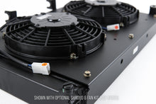 Load image into Gallery viewer, Photo - Close Up