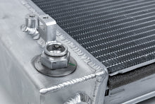 Load image into Gallery viewer, Photo - Close Up